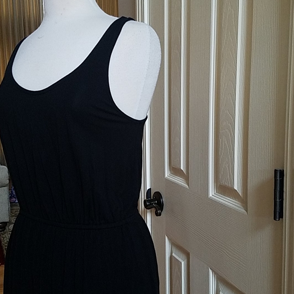 Dress - Picture 2 of 5